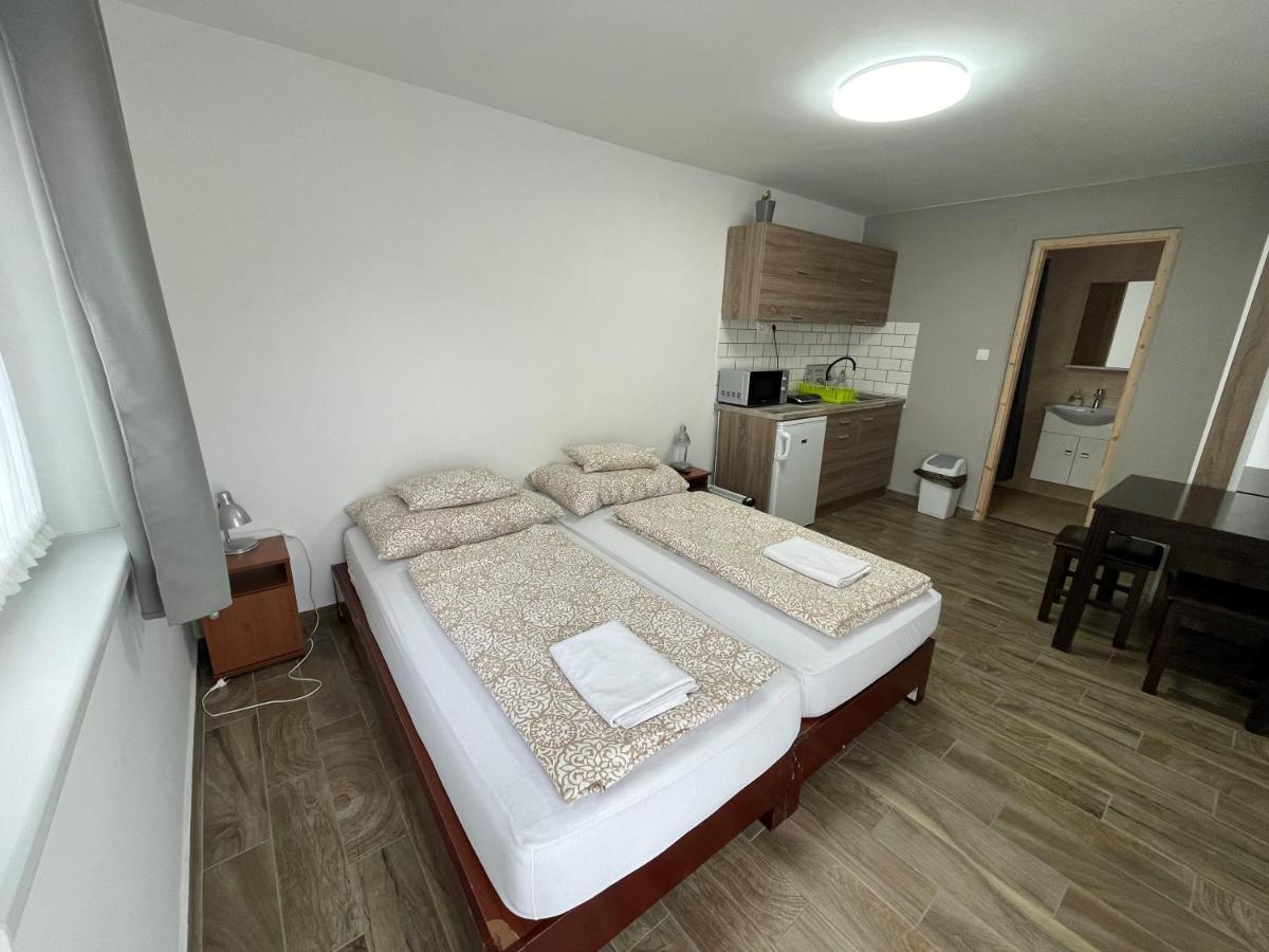 Freedom Apartman Морахалом Екстер'єр фото